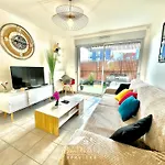 Le Cosy - Appt Avec Patio - 10 Min Centre-ville - Linge & Menage Inclus
