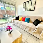Le Cosy - Appt Avec Patio - 10 Min Centre-ville - Linge & Menage Inclus Apartament