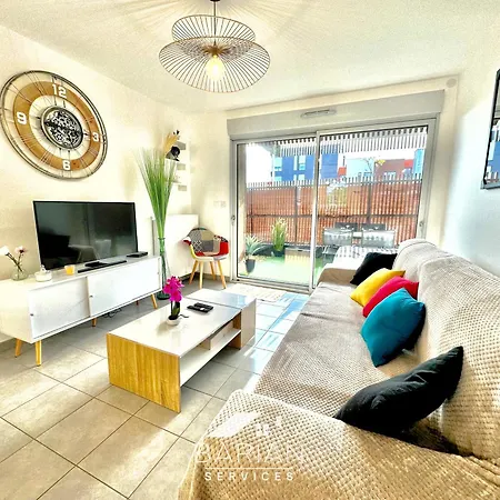 Le Cosy - Appt Avec Patio - 10 Min Centre-ville - Linge & Menage Inclus