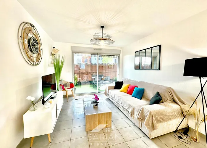 Le Cosy - Appt Avec Patio - 10 Min Centre-ville - Linge & Menage Inclus