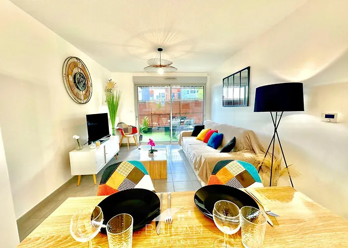 Le Cosy - Appt Avec Patio - 10 Min Centre-ville - Linge & Menage Inclus La Rochelle (Charente-Maritime)