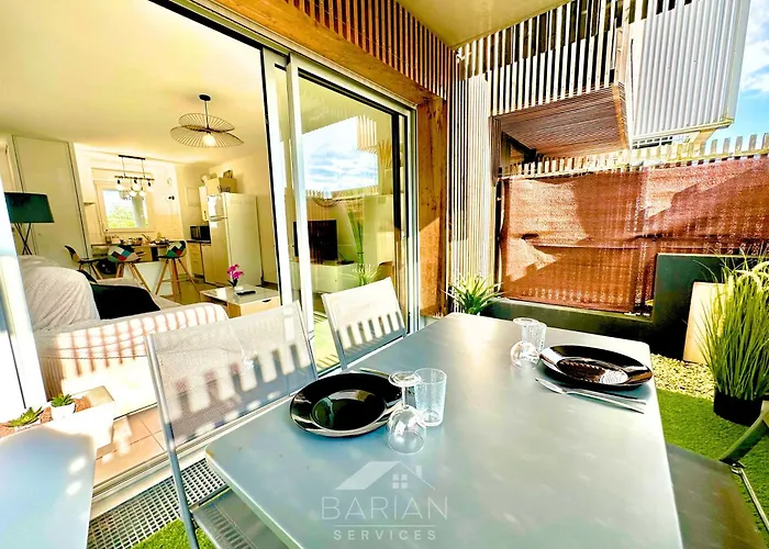 Apartman Le Cosy - Appt Avec Patio - 10 Min Centre-ville - Linge & Menage Inclus La Rochelle